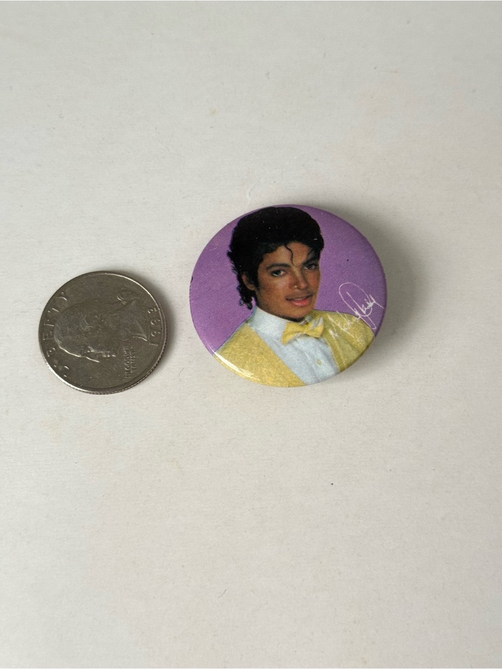 Vintage 1980s Michael Jackson Thriller Era Small Pin – Retro Music Memorabilia